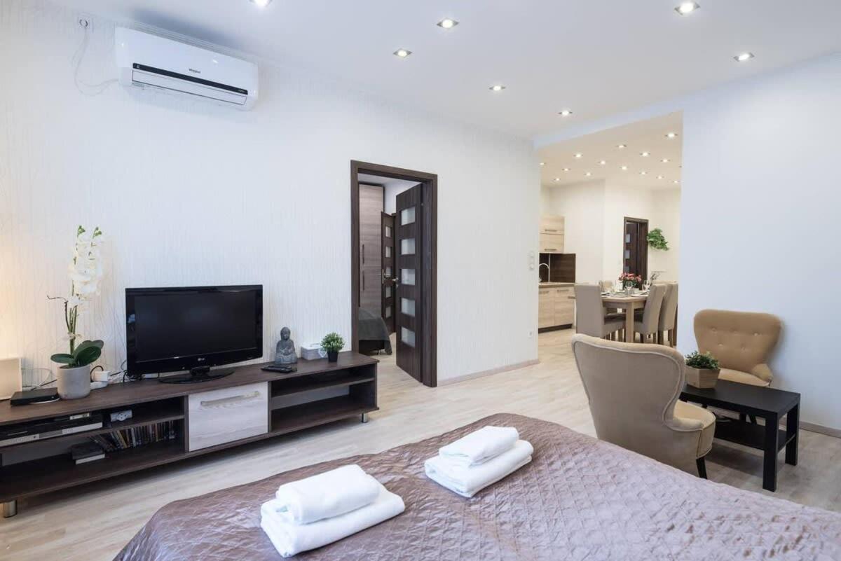 Very Modern And Cozy Ac * Будапешт