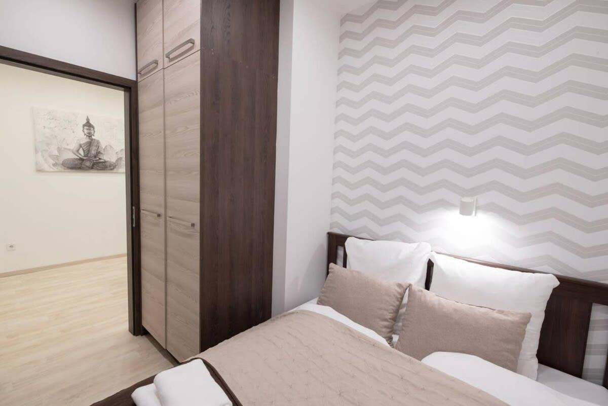 Апартаменти Very Modern And Cozy Ac Будапешт